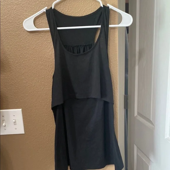 🥳 7/ $10!! H&M Black Women's Top - Size MD - Picture 1 of 3